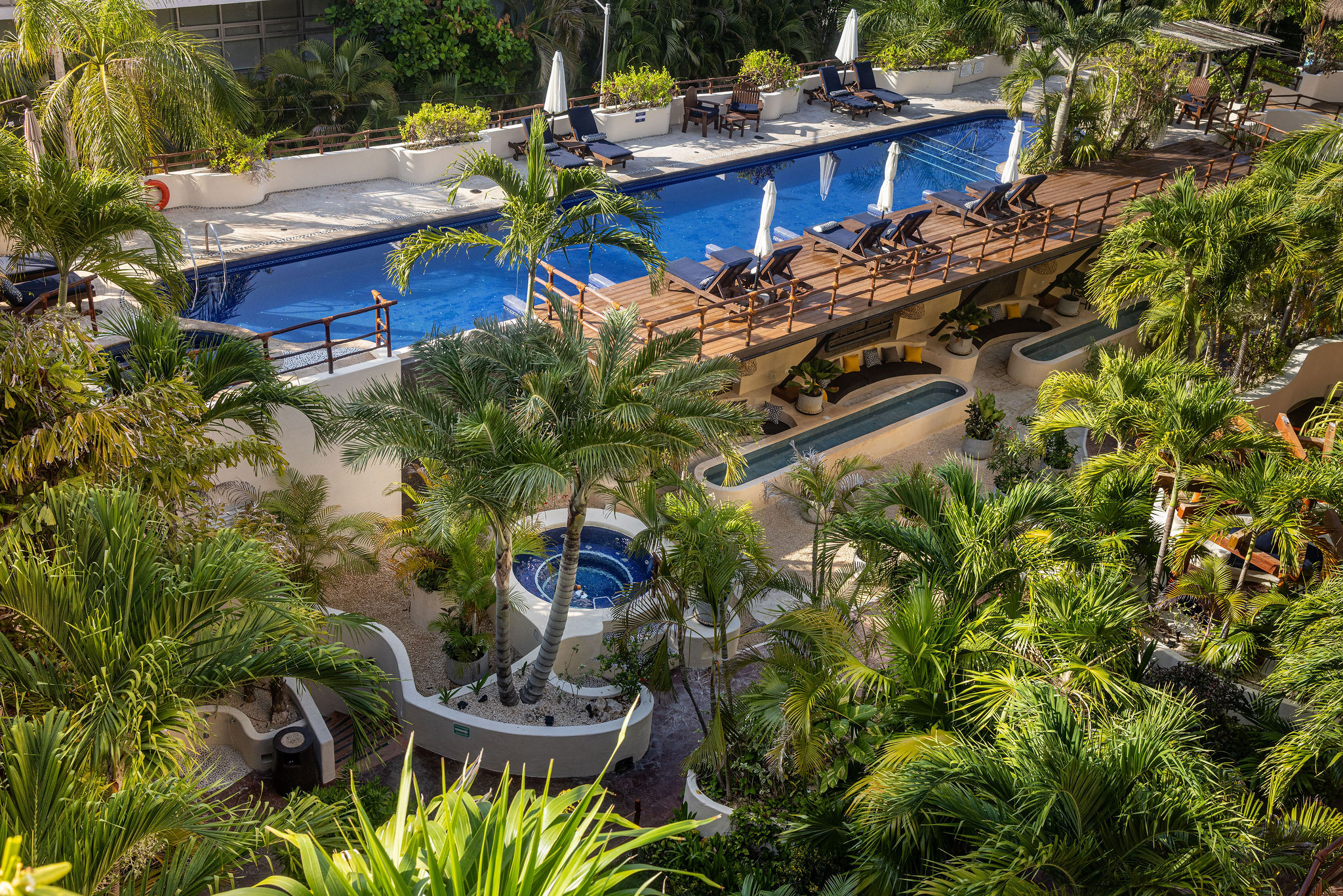 Porto Playa Condo Hotel